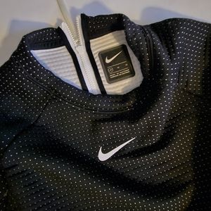 Nike Crop Top Sweater